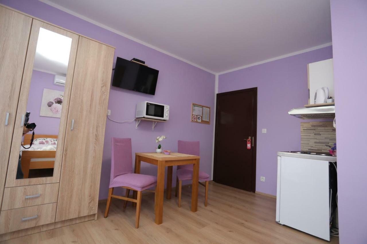 Apartmani Ksenija Крапинске-Топлице Экстерьер фото