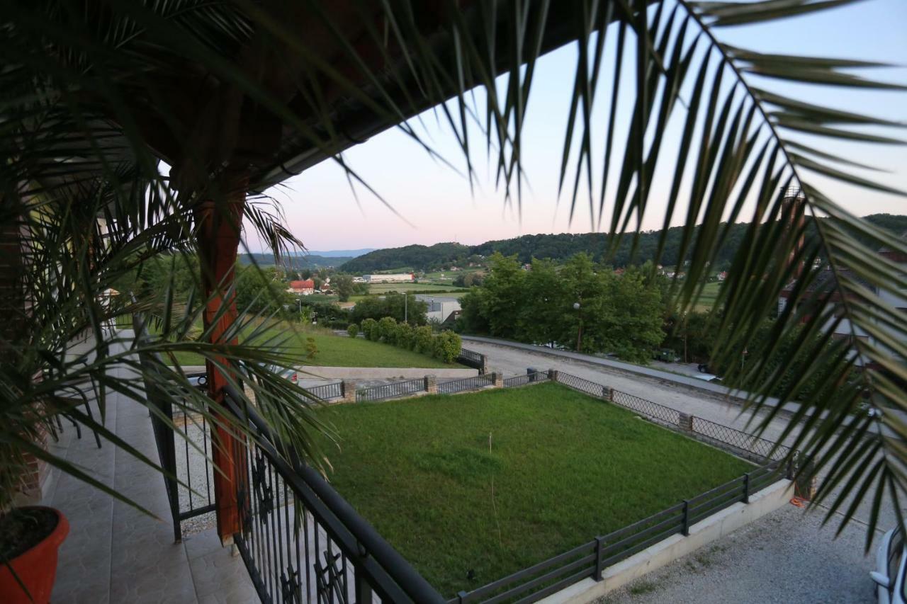 Apartmani Ksenija Крапинске-Топлице Экстерьер фото